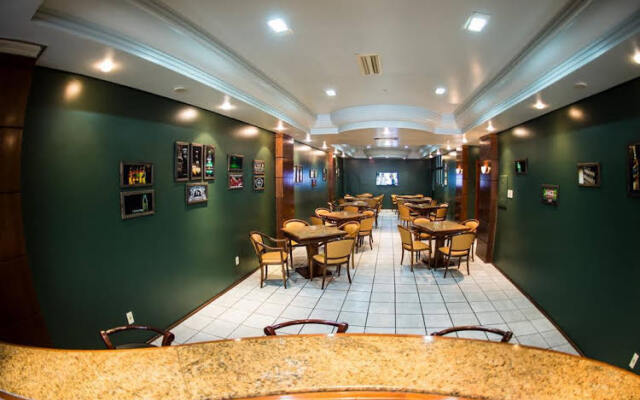 Aquarius Flat Hotel