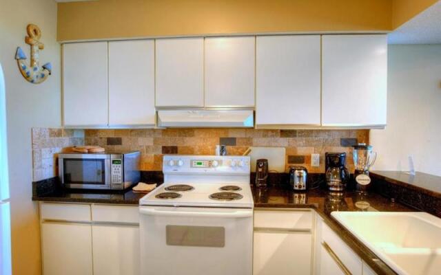 C 203 Dunes of Panama