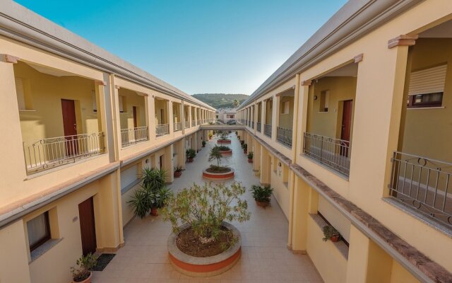 Stylish Residence Le Fontane 1 Bedroom Apartment Sleeps 2 Persons