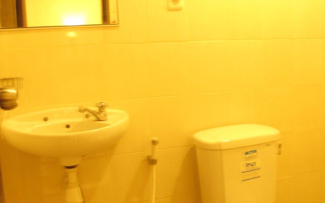 Airy Legian Gang Bendesa 4 Kuta Bali