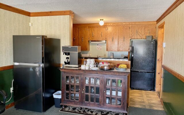 New Age Motel Inn