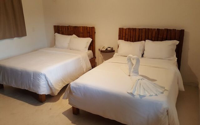 Jungle House Tulum Hotel & Hostal