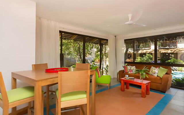 Olas Verdes Hotel