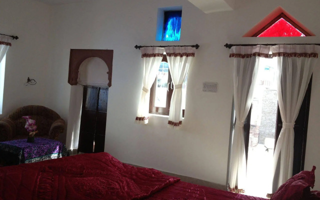 Kesar Heritage Guest House