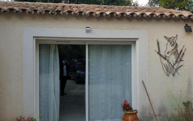 Charming house near AVIGNON