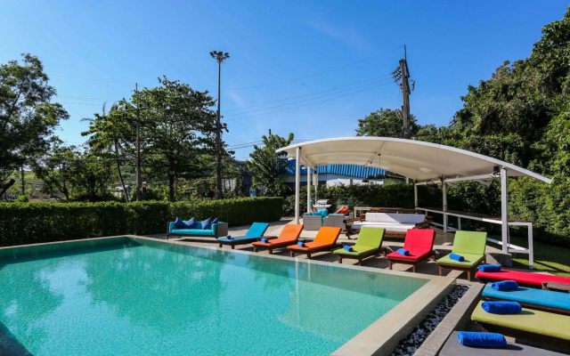 Naiharn Beach Resort