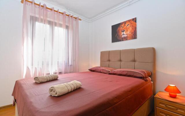 Apartments Milka 2074