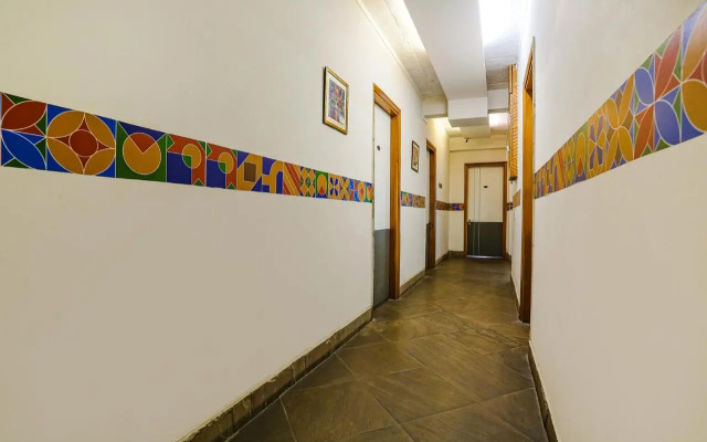 FabHotel Huda Sushant Lok