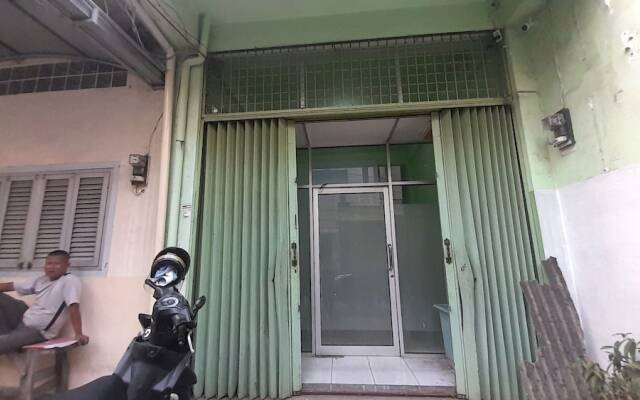 OYO 93417 Homestay Bunga Rinte Syariah Near Komp perumahan stella ressidence 2