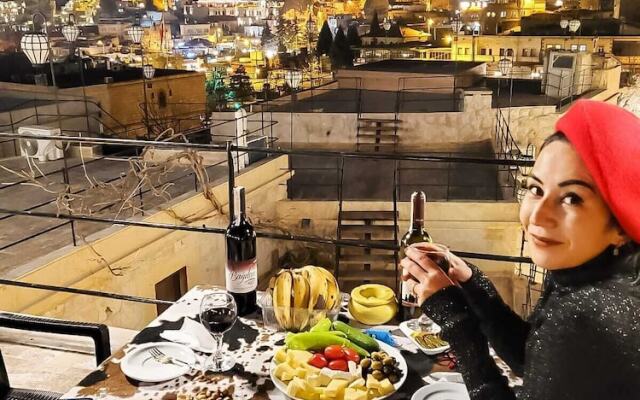 Dream Cave Hotel & Hostel