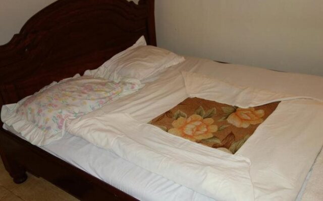 Yahoo Guest House