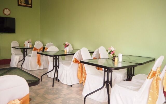Yunnan Hotel