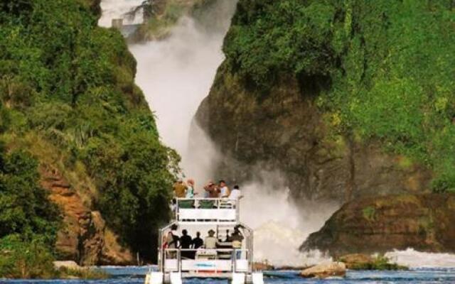 Tourland Cottages Kisoro