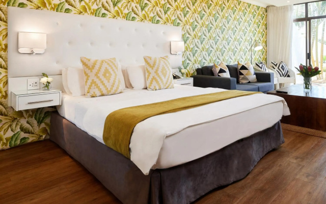 First Group Breakers Resort