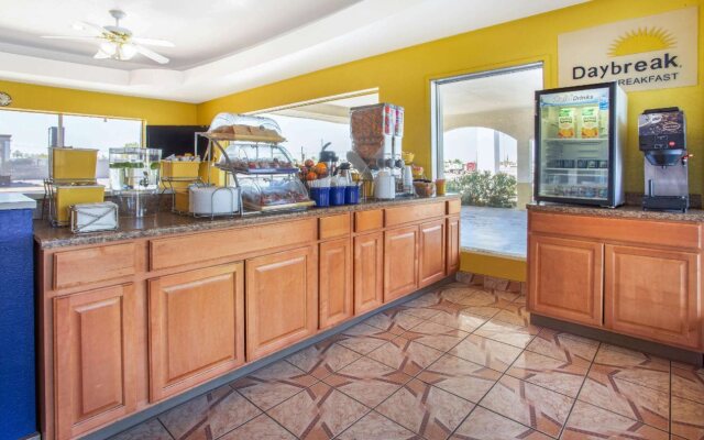 Days Inn Airport - Phoenix