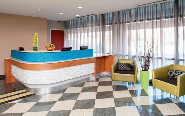 SpringHill Suites Chicago O'Hare by Marriott