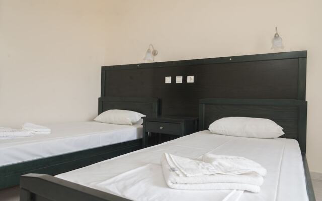 Sunset Studios & Apartments by Estia