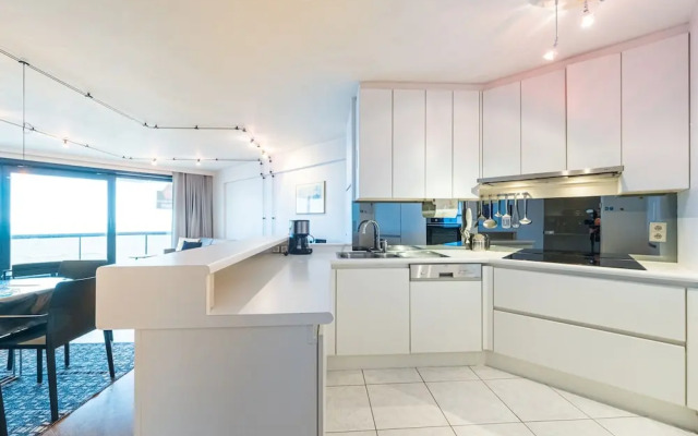 Apartment With a Nice Terrace