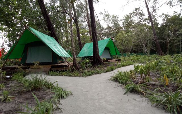 Koh Rong Love Resort - Hostel