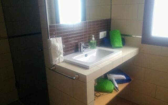 Antonios Place Almagro Centro