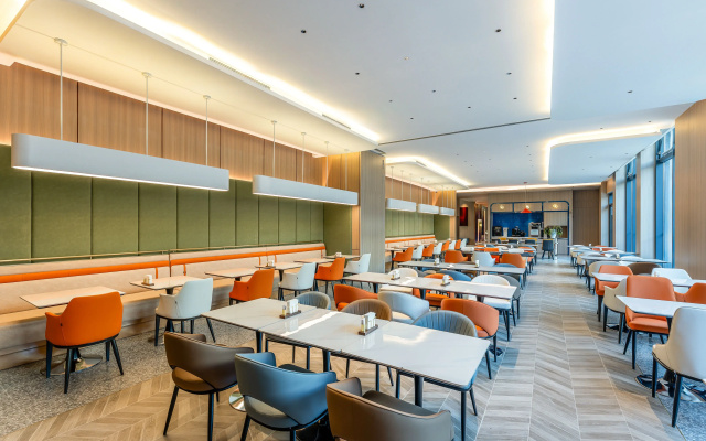 Holiday Inn Express Shanghai Changyang Road by IHG