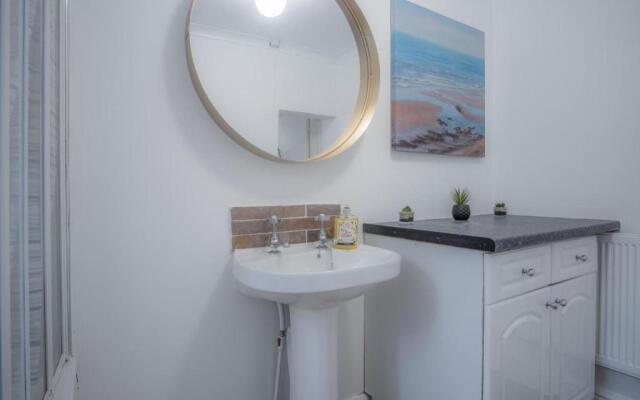 Langland Road - 1 Bedroom Apartment - Mumbles