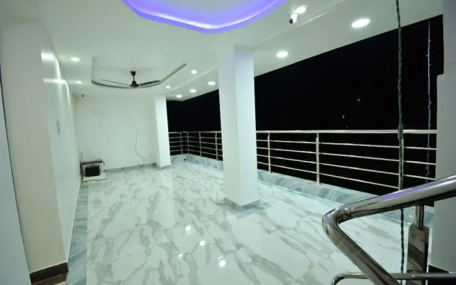 Om Guest House