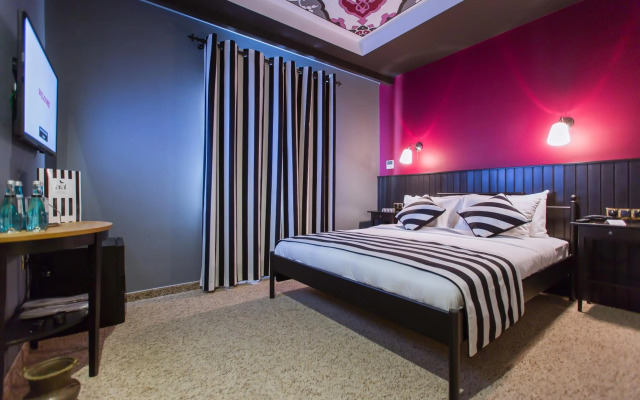 Le Metropolitan Paris Tour Eiffel, a Tribute Portfolio Hotel