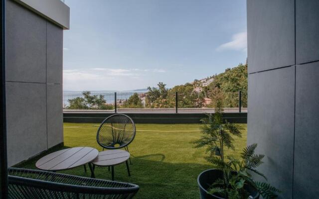 Carmen Residence Apartments