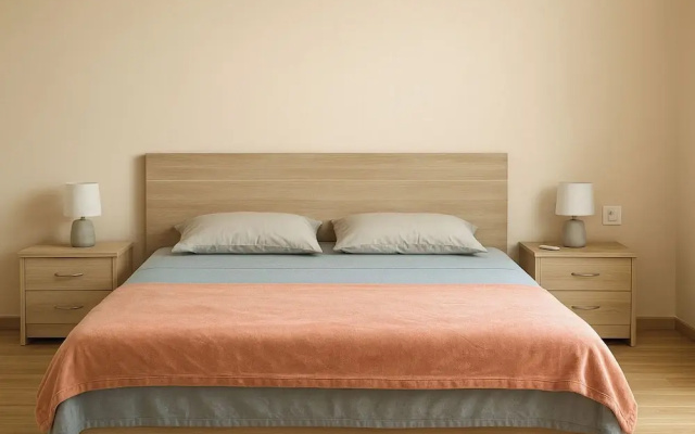 1 Bed Apt - Sleeps 2 - Free Parking - Sea View