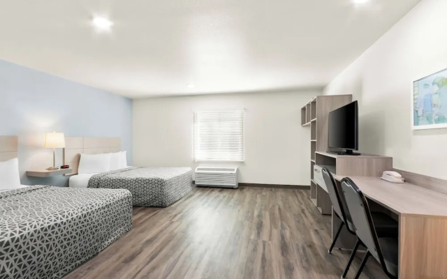 WoodSpring Suites Chandler Phoenix Medical Center