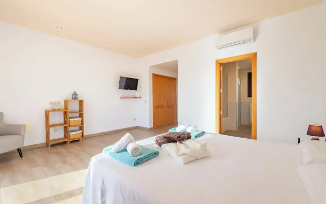 Son Sampoli Suites Adults Only by MHR