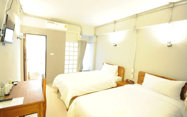 Nanya Hotel Chiang Mai