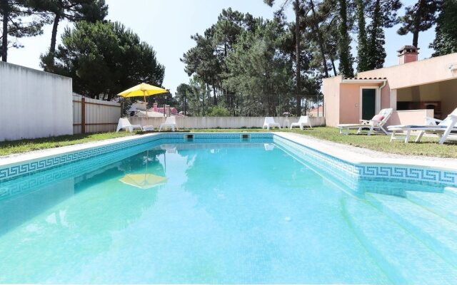 Caparica Beach Villa by Homing