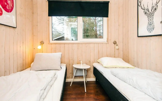 10 Person Holiday Home in Glesborg-by Traum