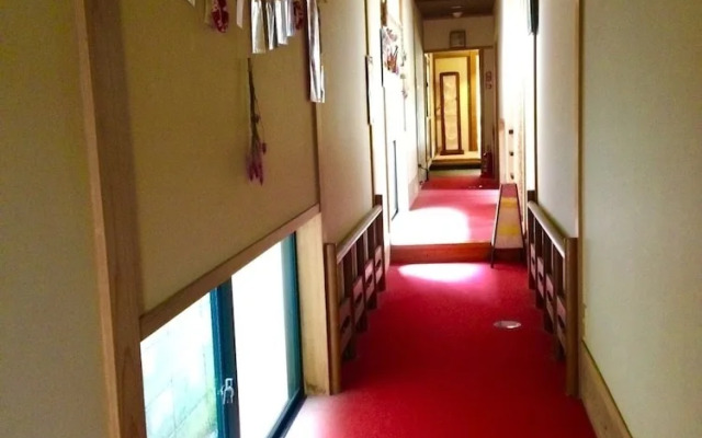Yasuragi Guest House & Bar