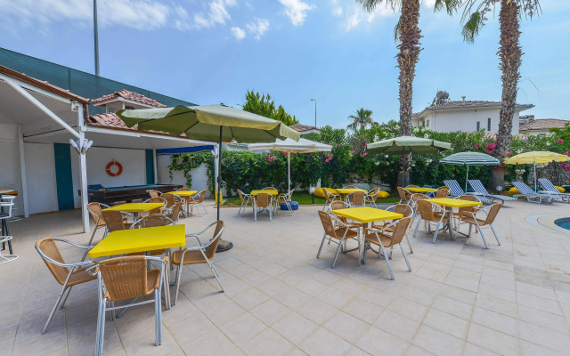 Blue Pearl Hotel& Villas
