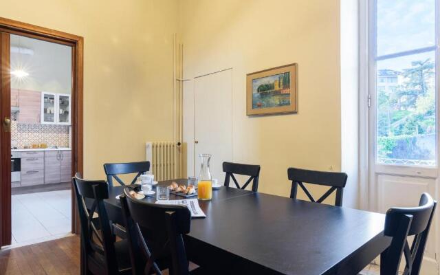 Carlotta Flexyrent Apartment