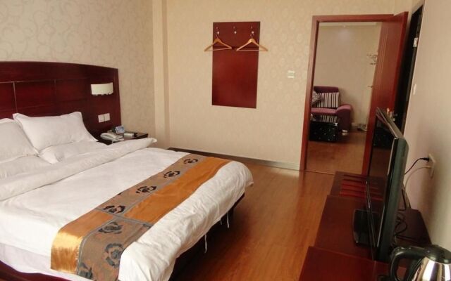 南阳锦辉商务酒店