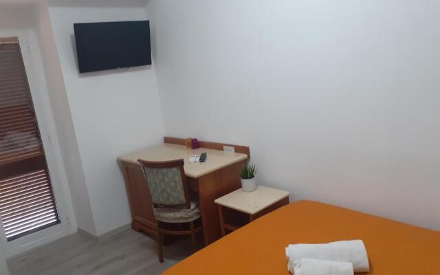 Napoleone Luxury Home