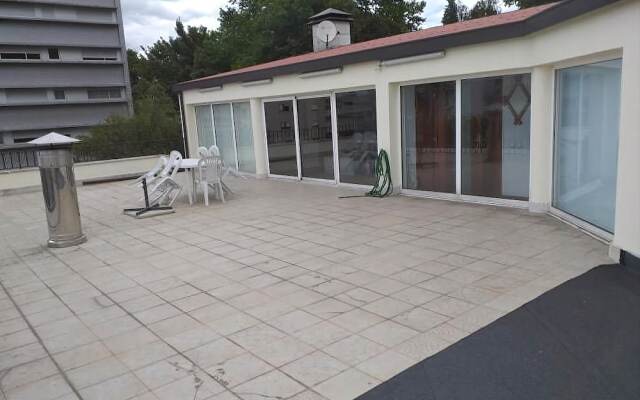 Enjoy Guest House and Apartments