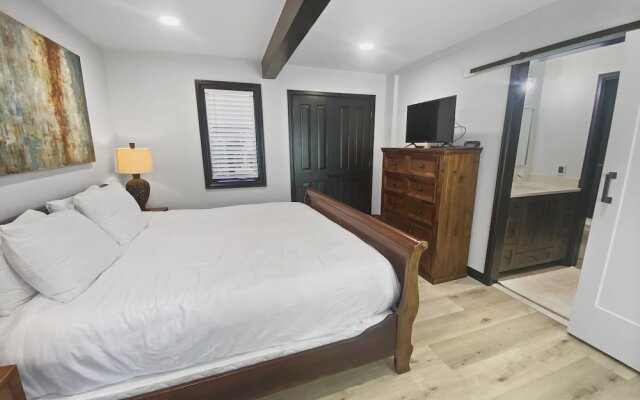 Woodside 207 4 Bedroom Home by RedAwning