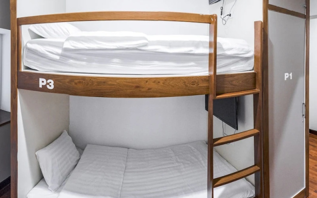 The Restel - Hostel