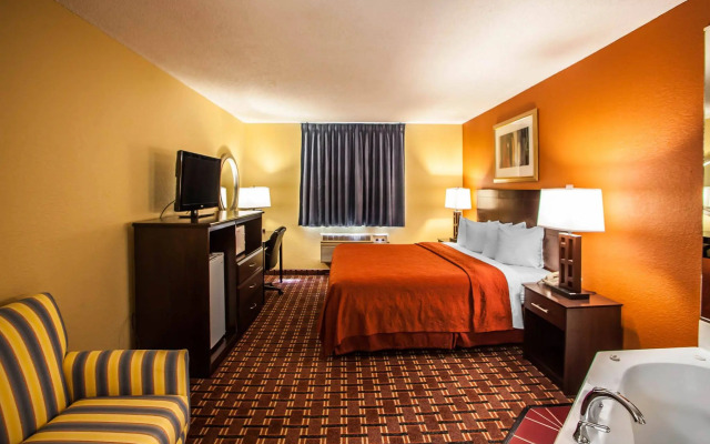 Quality Inn O'Fallon IL - St. Louis