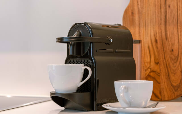 Beautiful Apartment With Parking Close to the sea