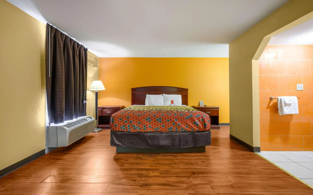 Econo Lodge Decatur South