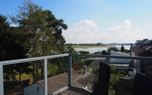 Somnar Panoramaloft mit Hästens Betten - Rheinblick 150qm