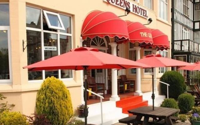 The Queens Hotel