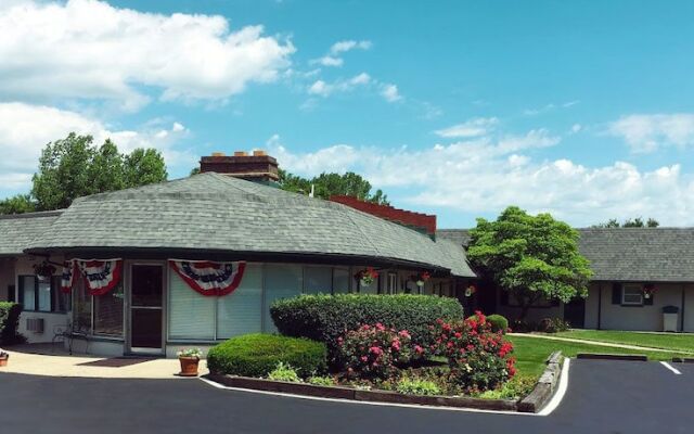 The Shaker Inn