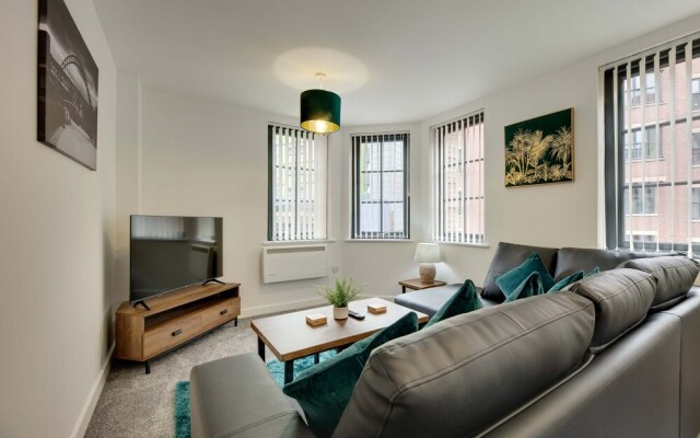 Charltons Bonds Apartments 1B - By Week2Week